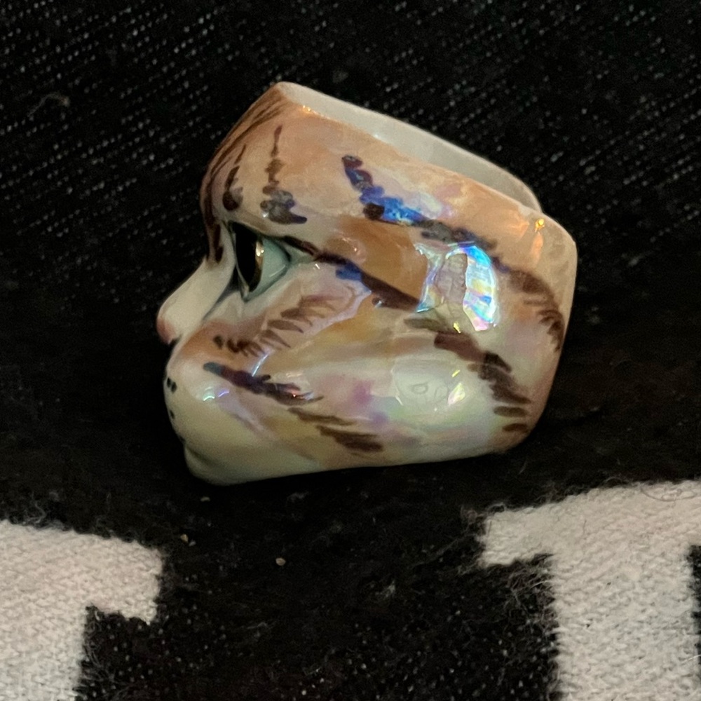 KM (Karen & Mark Kelleher- Maui, Hawaii) Cat Cuff (Hand Painted) Bracelet - Picture 2 of 8